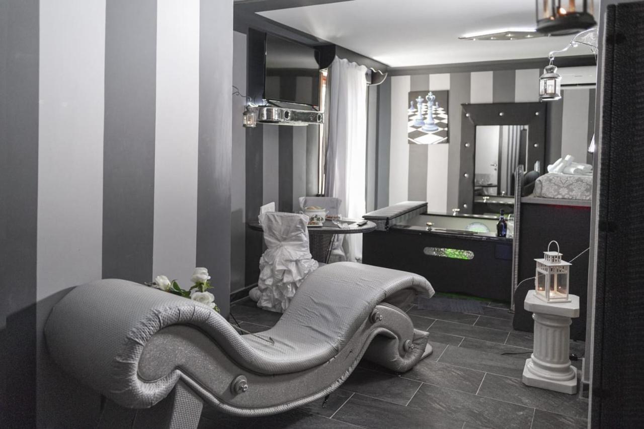 Spa B&B Roma D'Autore Il Nido D'Amore מראה חיצוני תמונה