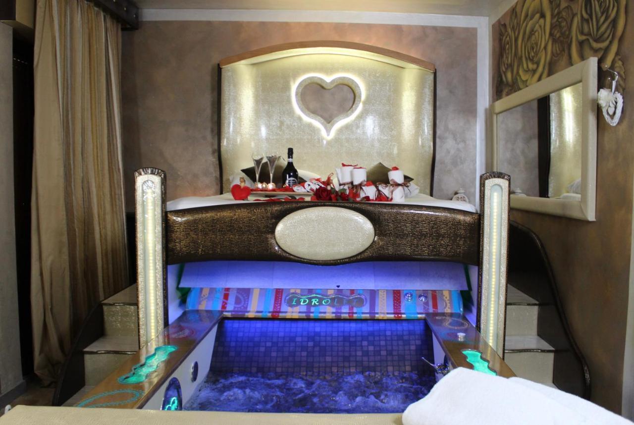 Spa B&B Roma D'Autore Il Nido D'Amore מראה חיצוני תמונה