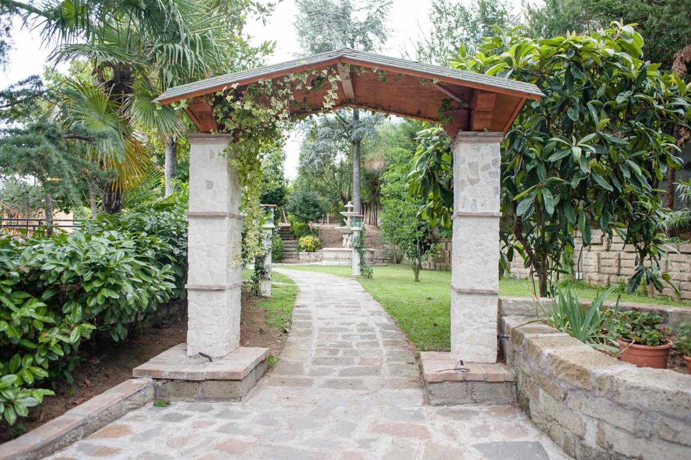 Spa B&B Roma D'Autore Il Nido D'Amore מראה חיצוני תמונה